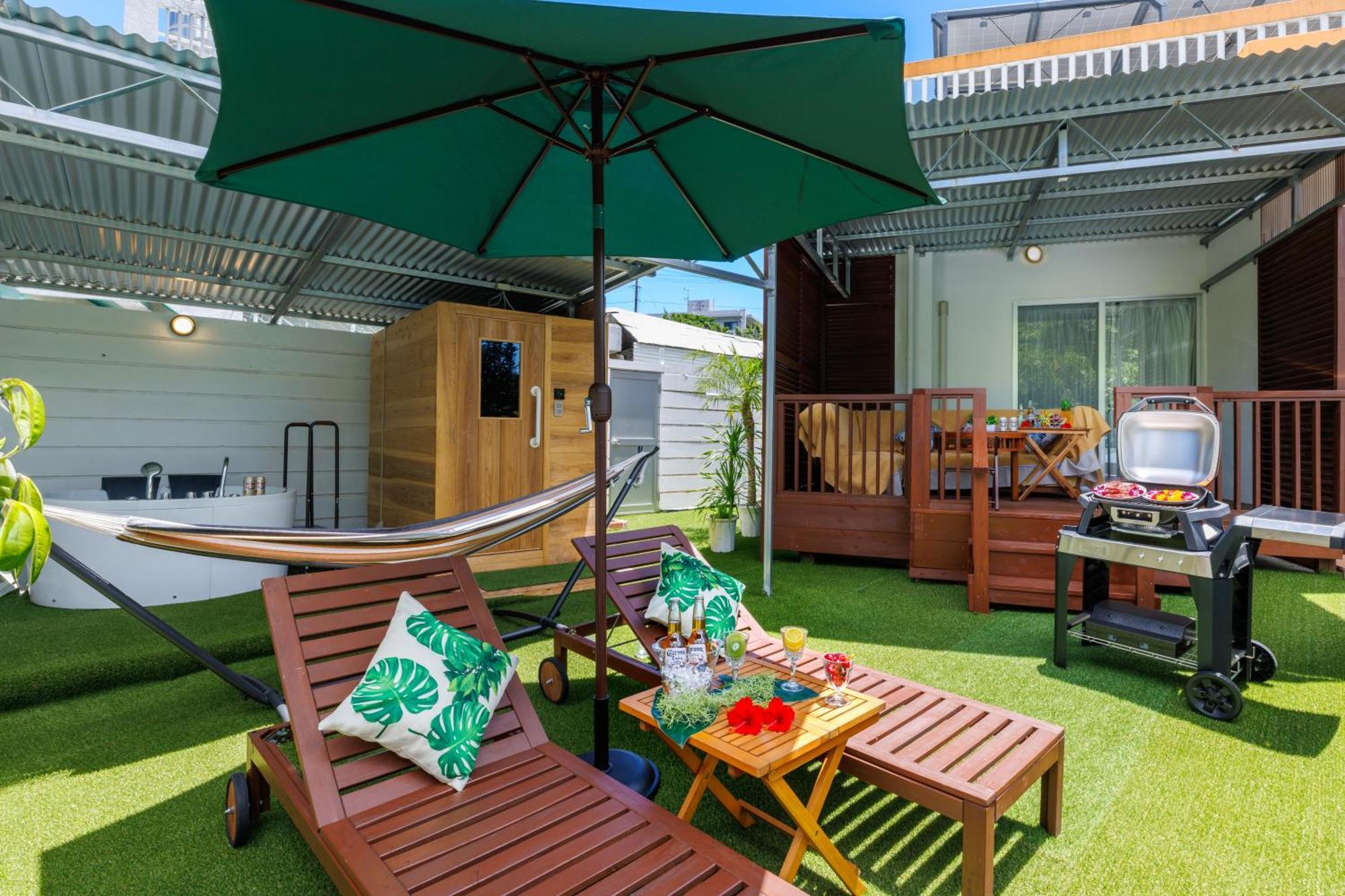 新規オープン サウナ Bbq ジャグジー付き 最大7名 無料駐車場4台 ビーチまで車で5分 Sky House Villa Uruma Ngoại thất bức ảnh